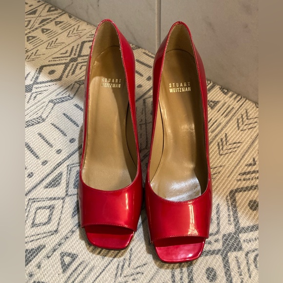 Stuart Weitzman Red Patent Leather Peep Toe 4 inch Heels 9.5M - Picture 2 of 5